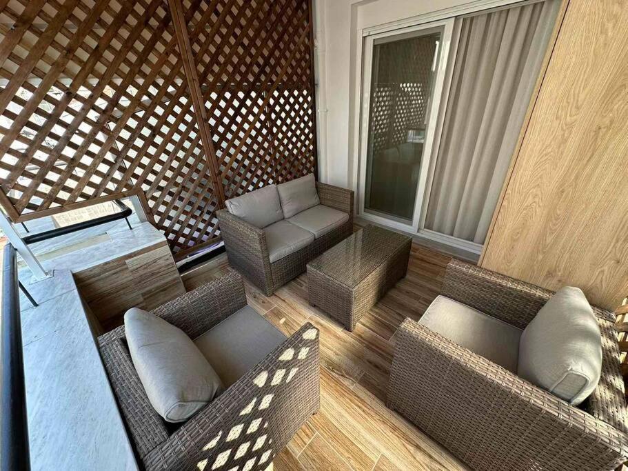 Apartment Ethra 4 *